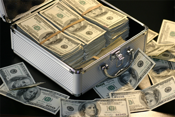 市场降息预期重燃 黄金逢低做多为主