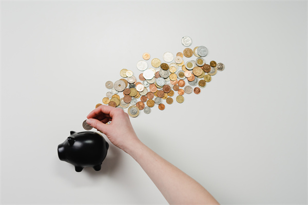 贵金属月报|黄金窄幅震荡白银波动加剧
